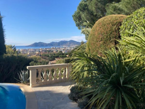 Villa 8 pers à Cannes Spacieuse, piscine vue mer